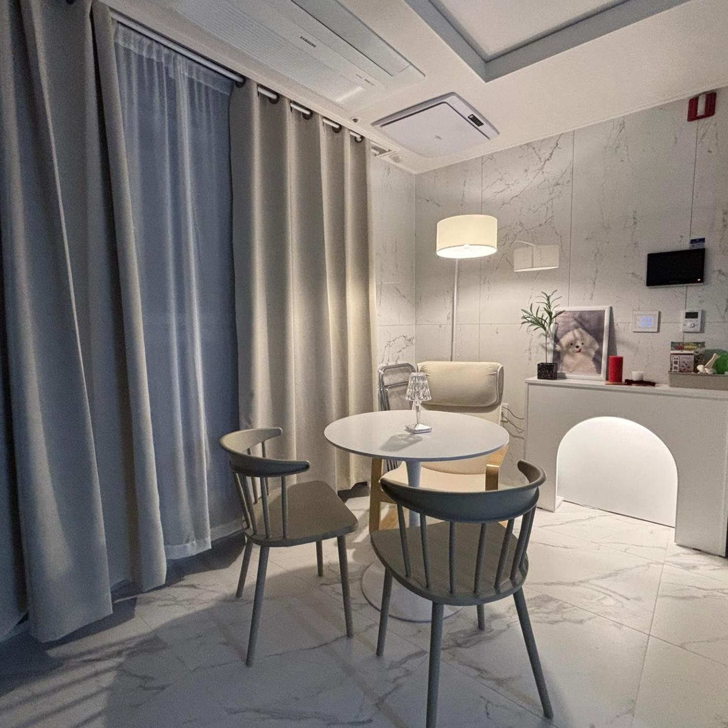 Sheer House Seoul
